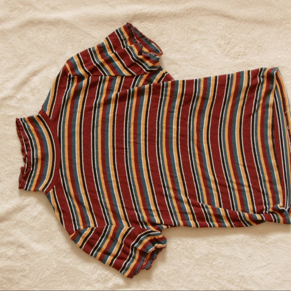 Garage Mock Neck t-shirt - Picture 2 of 2